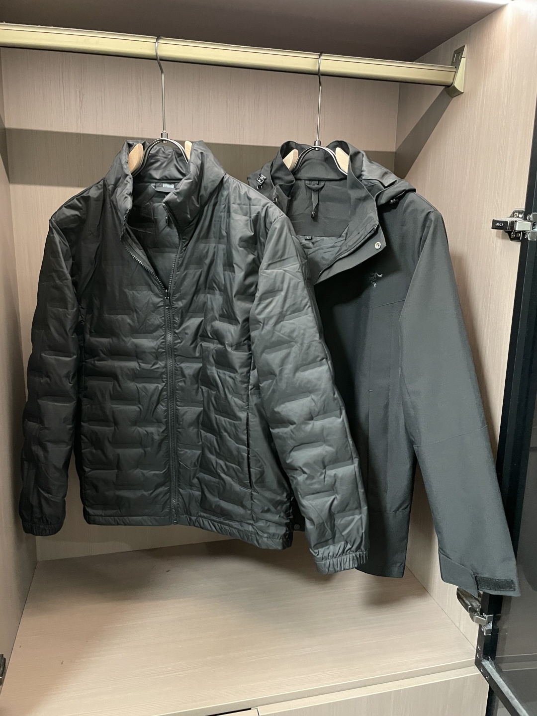 【Arctery始祖 AlPha SV 七代户外三合一冲锋衣 羽绒内胆 双拉链】 鸟家王炸款三合一冲锋衣