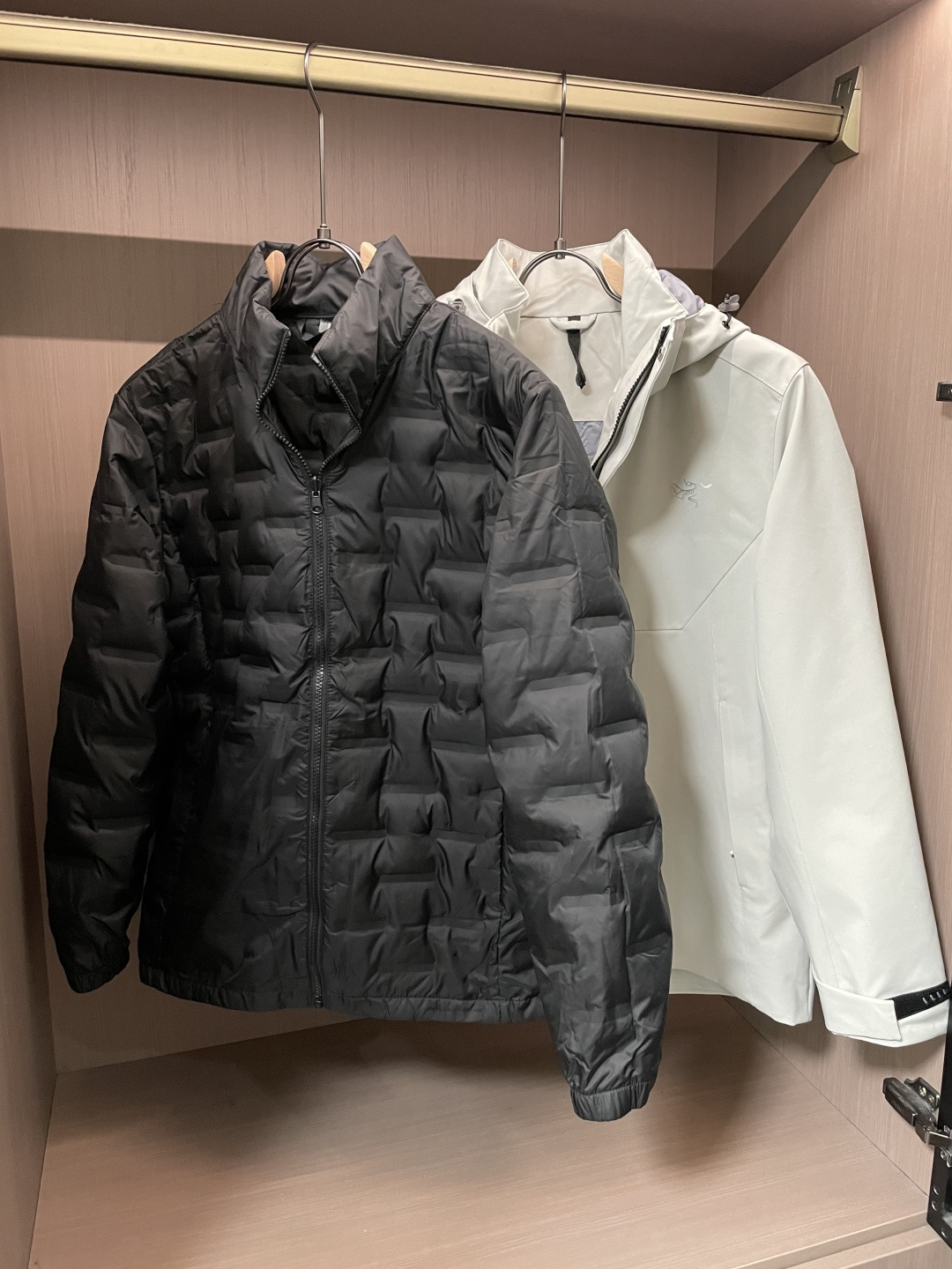 【Arctery始祖 AlPha SV 七代户外三合一冲锋衣 羽绒内胆 双拉链】 鸟家王炸款三合一冲锋衣