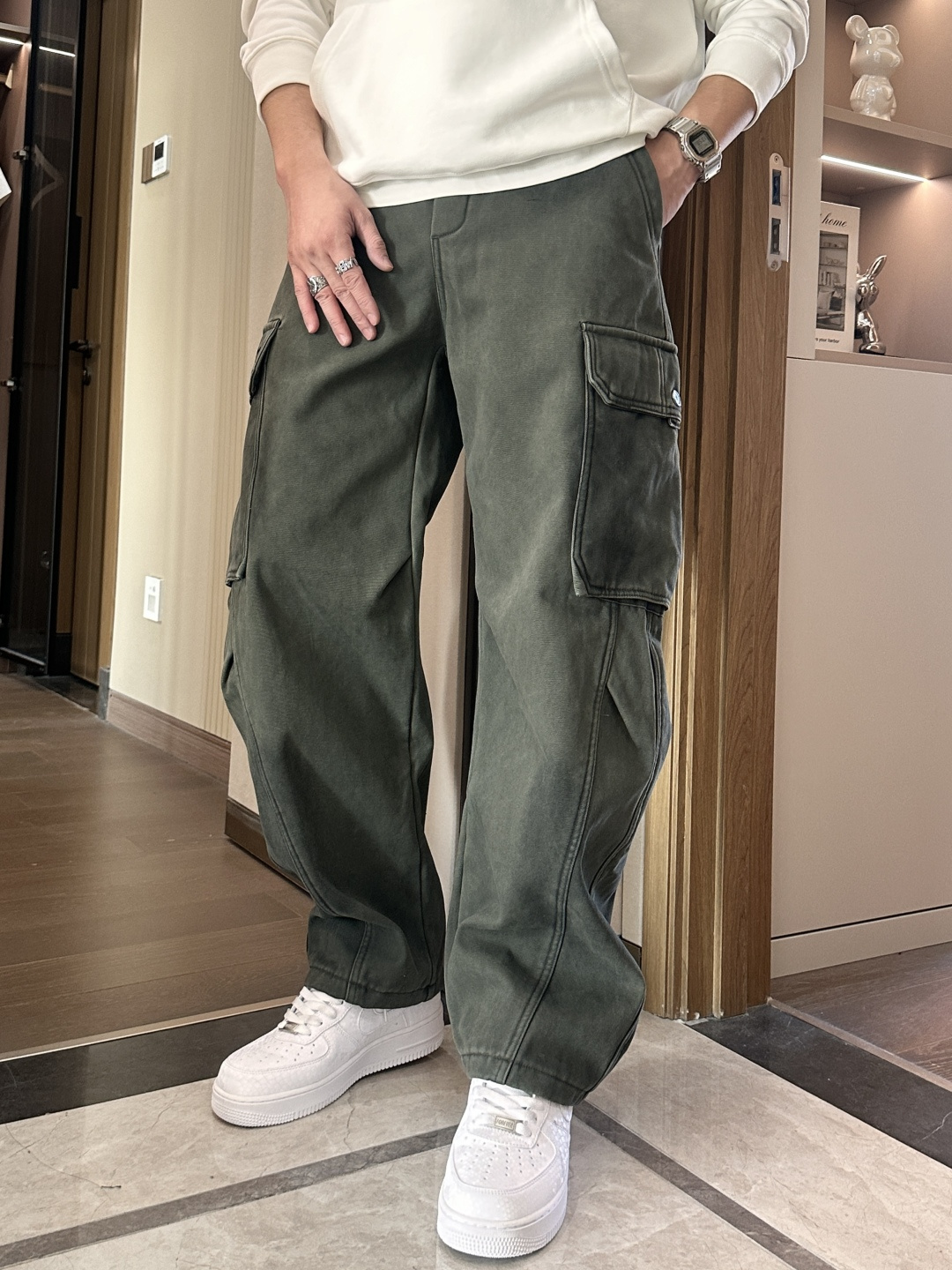 · 始祖鸟 2025秋冬最新系列男士加厚休闲裤！内里加绒，非常保暖，北方的宝子们赶紧备上！采用客供弹力柔