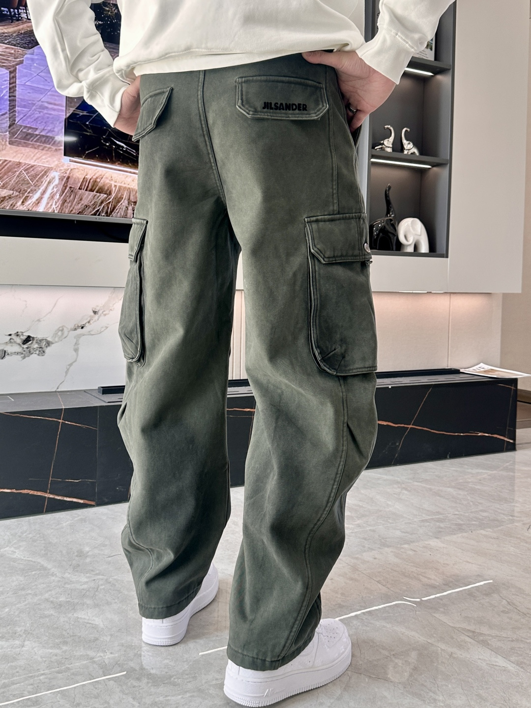 · 始祖鸟 2025秋冬最新系列男士加厚休闲裤！内里加绒，非常保暖，北方的宝子们赶紧备上！采用客供弹力柔