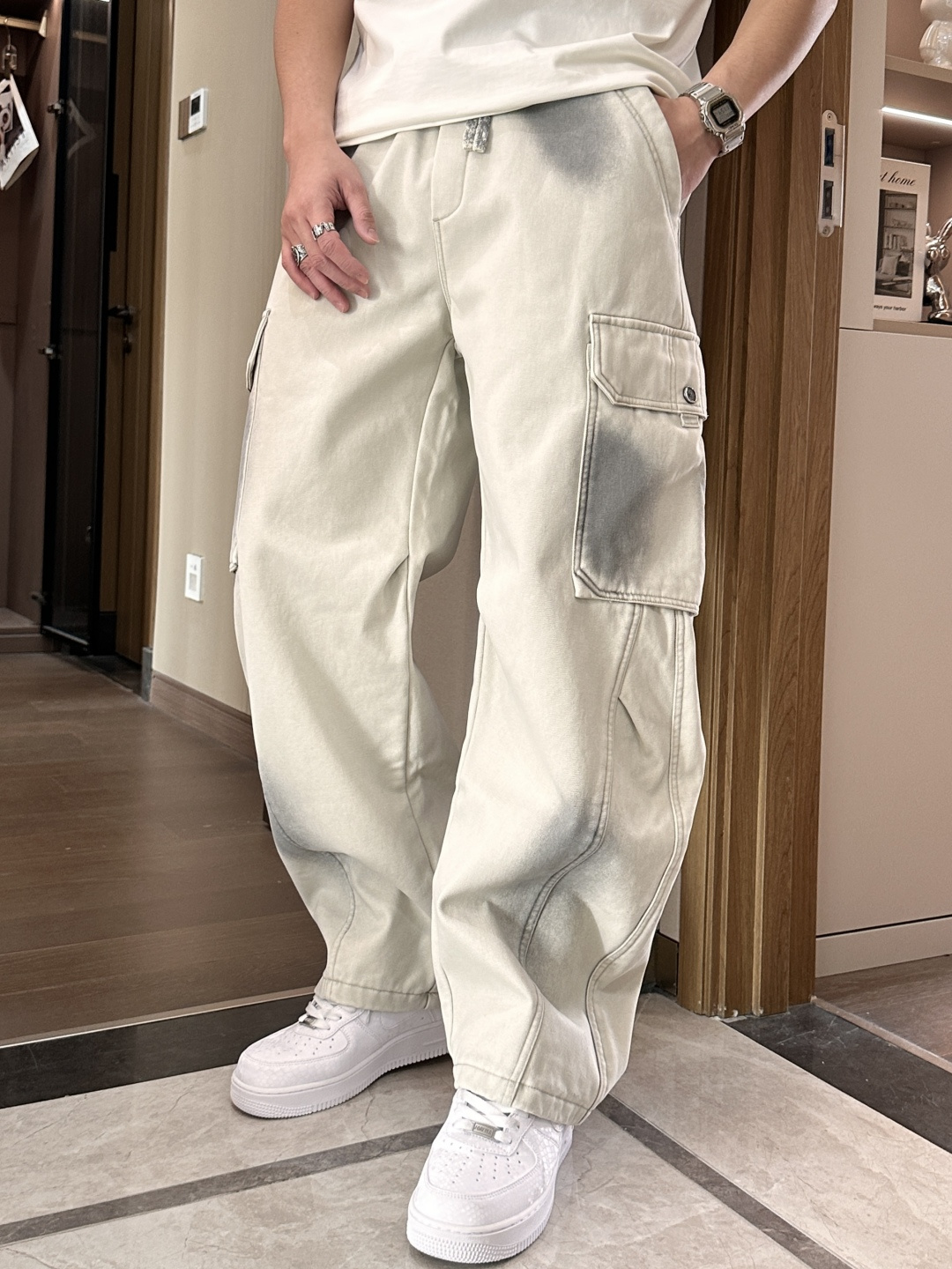 始祖鸟 2025秋冬最新系列男士加厚休闲裤！内里加绒，非常保暖，北方的宝子们赶紧备上！采用客供弹力柔棉材