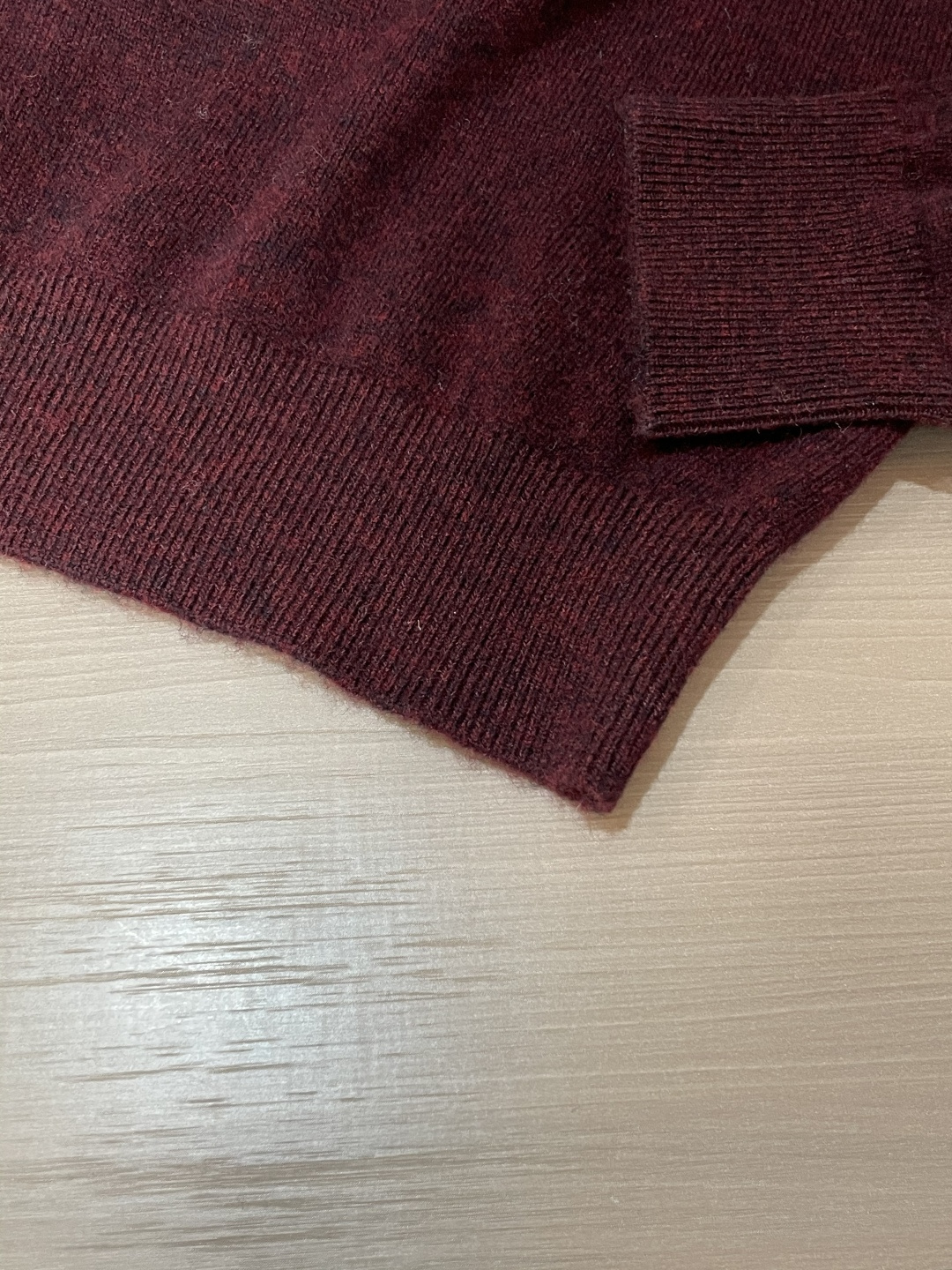 lp🆕 重磅推荐！2025aw秋冬新款 100%绵羊毛 专柜同步 时尚经典基础款针织衫 秋冬必备款 采用