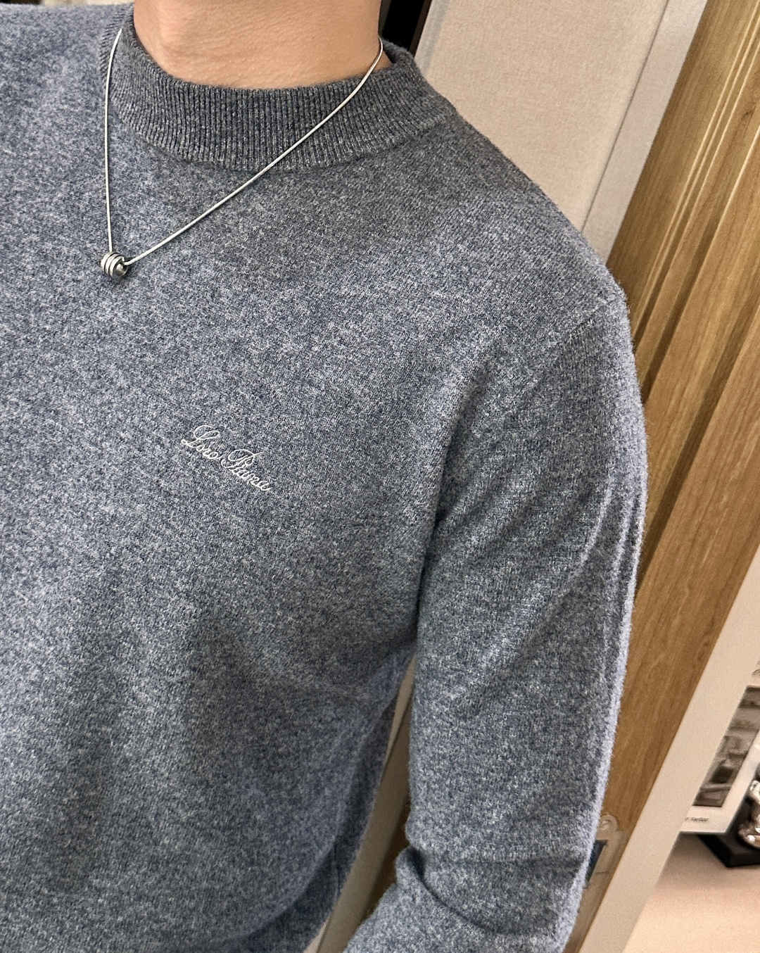 lp🆕 重磅推荐！2025aw秋冬新款 100%绵羊毛 专柜同步 时尚经典基础款针织衫 秋冬必备款 采用