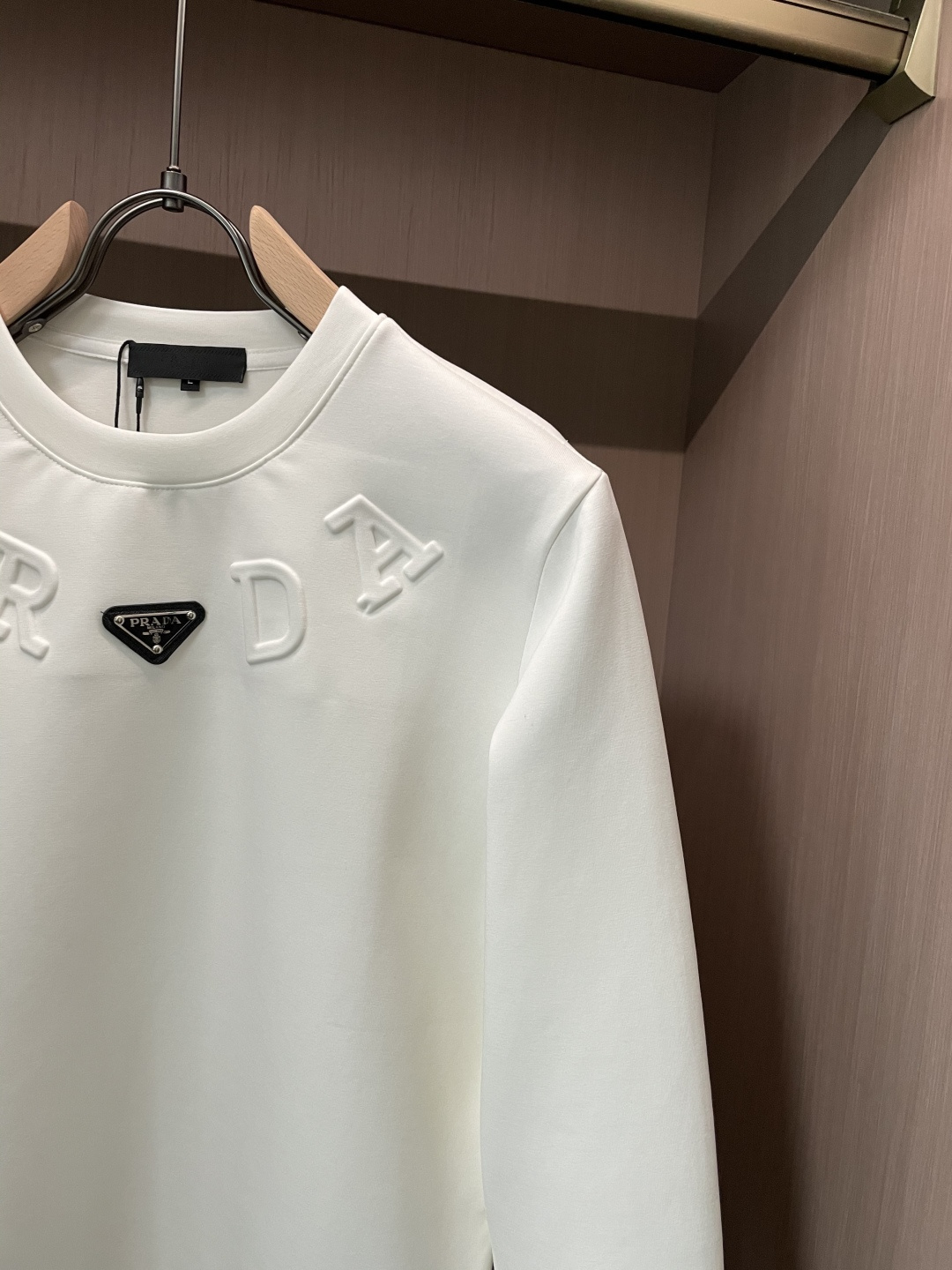 🌾 Prad 圆领套头卫衣；经典套头男女同款，简约大气系列单品，低调奢华大气百搭款！卫衣选用客供100%