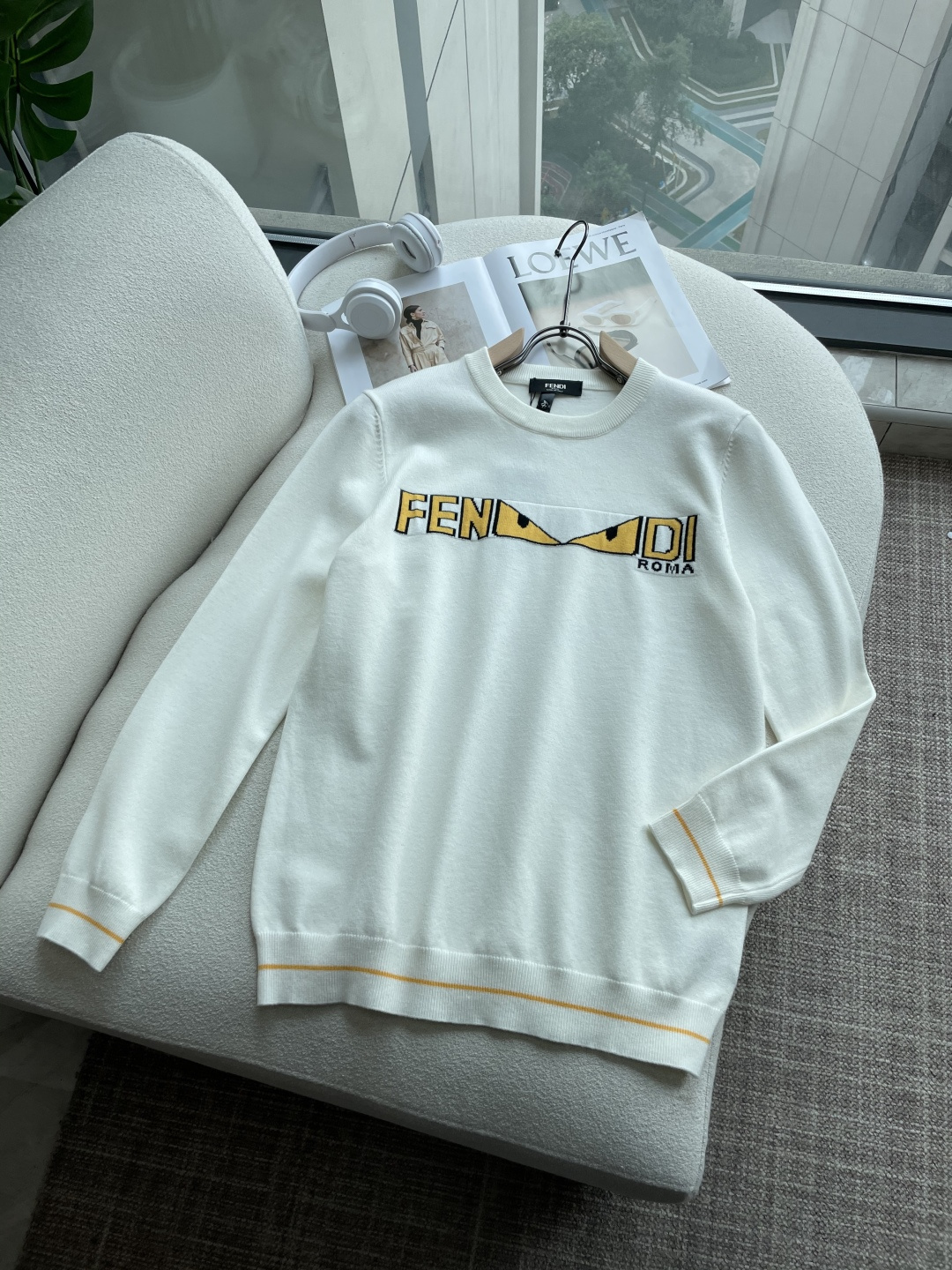 NO:661800,FD highly recommended!  2025aw autumn and winter new styles, synchronized with counters, fashionable classic basic sweaters, must-have styles for autumn and winter, using thickened sweaters, exquisite, simple and elegant, brand element embellishment design, not too complicated craftsmanship, playing with the fusion of design and materials, simple European style, a perfect base for autumn and winter!  Size m-xxxl,,sweaters, 19860909FD 重磅推荐！2025aw秋冬新款 专柜同步 时尚经典基础款针织衫 秋冬必备款 采用针织衫加厚毛衣,精致简洁大方 品牌元素点缀设计 没有过多复杂的工艺 玩的就是设计与材质的融合 简约的欧风 秋冬季打底神器！ 尺码m-xxxl,,sweaters, ,Men's clothing