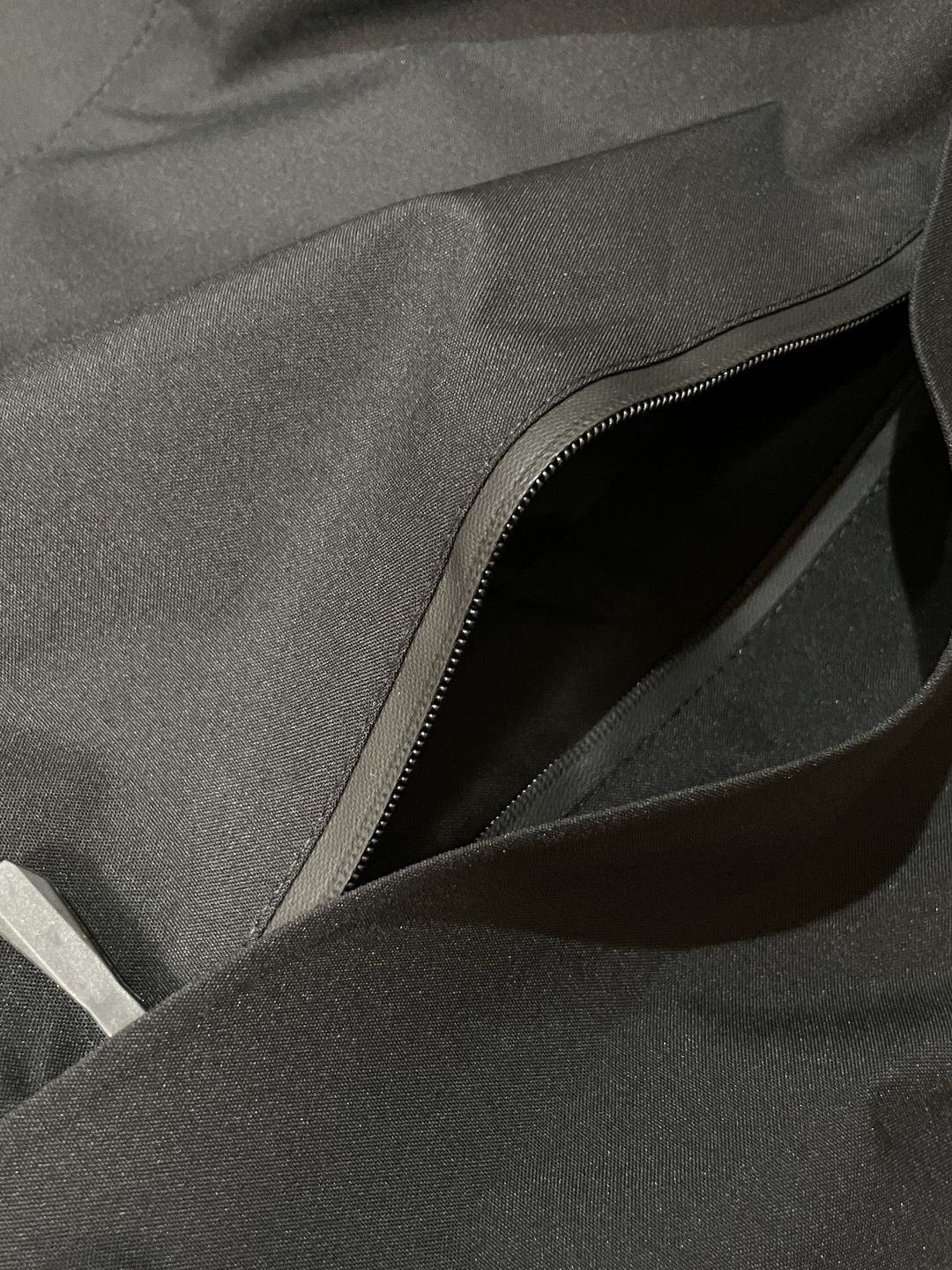 (让利款)迪桑特 秋冬新款三合一冲锋衣羽绒服！真正的90％白鸭绒填充轻男女同款 轻奢户外运动三防羽绒服 