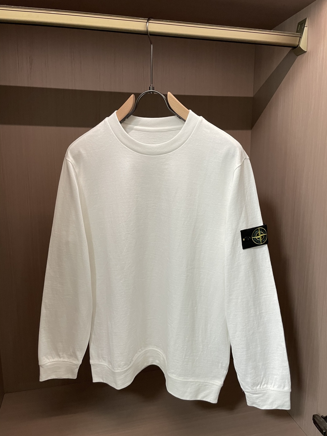 石头岛 /2025秋冬新品 定制顶级卫衣棉，面料特别有质感，冬季必备单品，保暖性好。男女通穿，细节到位，