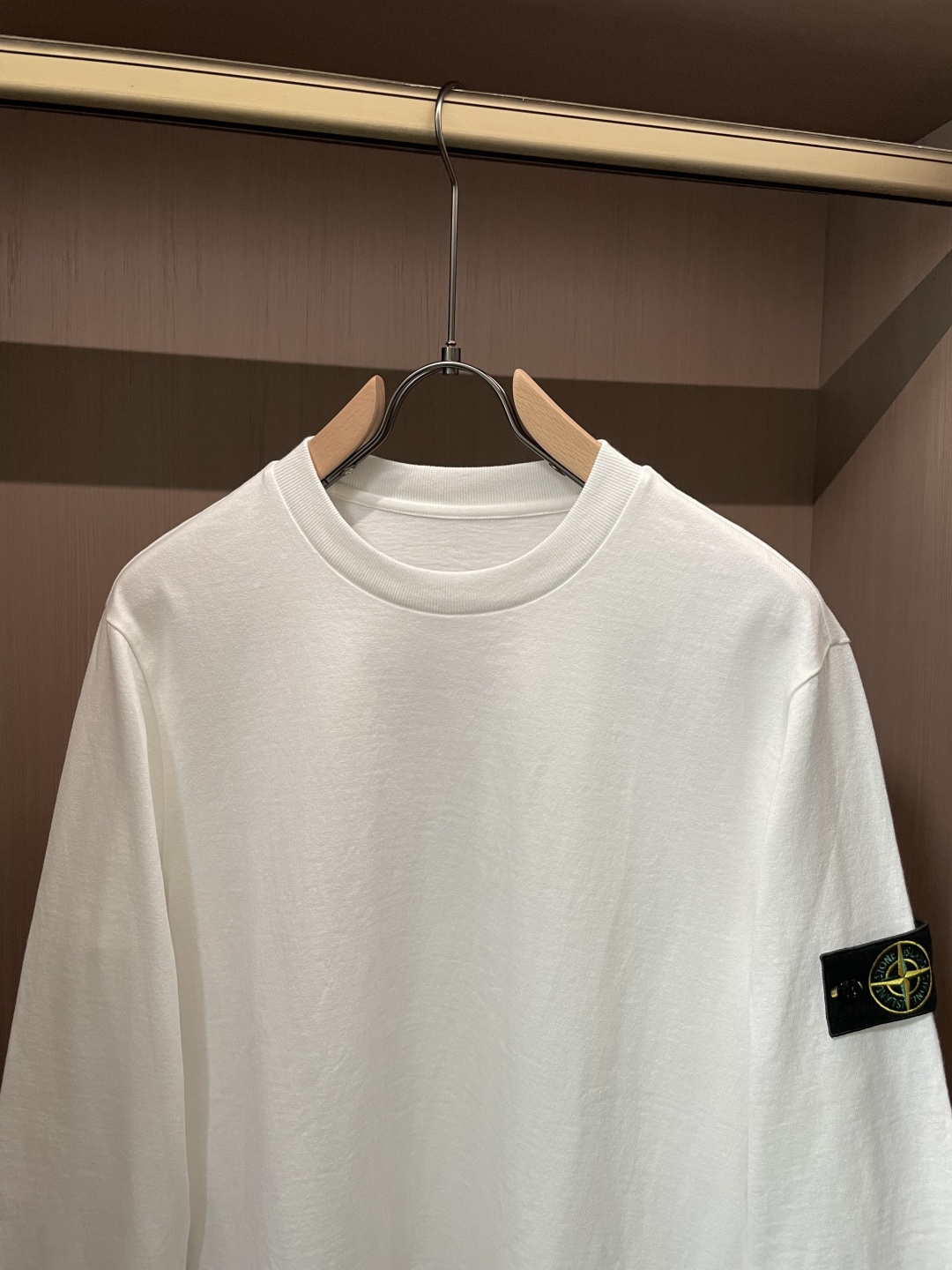 石头岛 /2025秋冬新品 定制顶级卫衣棉，面料特别有质感，冬季必备单品，保暖性好。男女通穿，细节到位，