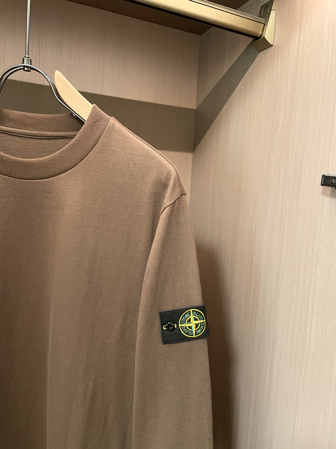 石头岛 /2025秋冬新品 定制顶级卫衣棉，面料特别有质感，冬季必备单品，保暖性好。男女通穿，细节到位，