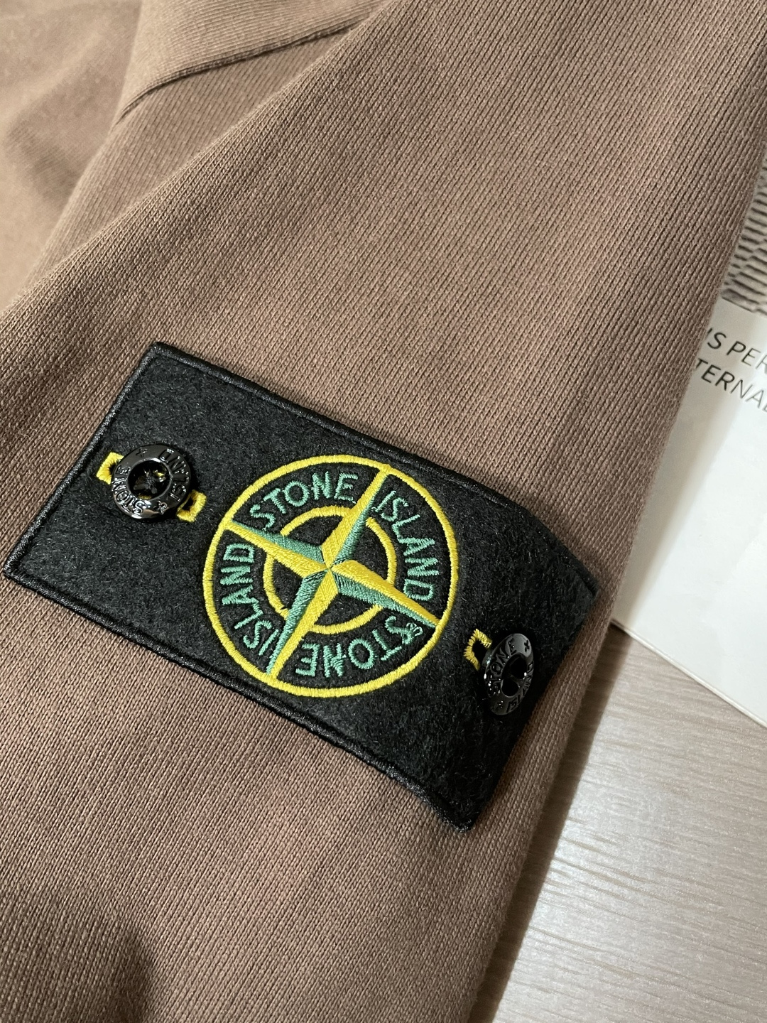 石头岛 /2025秋冬新品 定制顶级卫衣棉，面料特别有质感，冬季必备单品，保暖性好。男女通穿，细节到位，