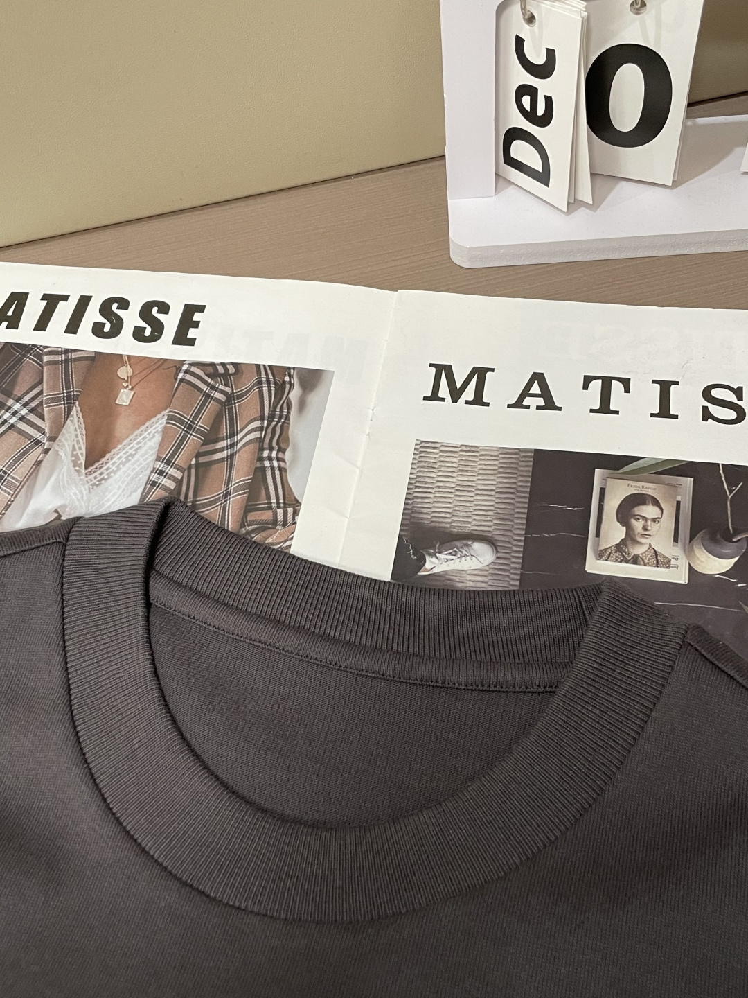 石头岛 /2025秋冬新品 定制顶级卫衣棉，面料特别有质感，冬季必备单品，保暖性好。男女通穿，细节到位，