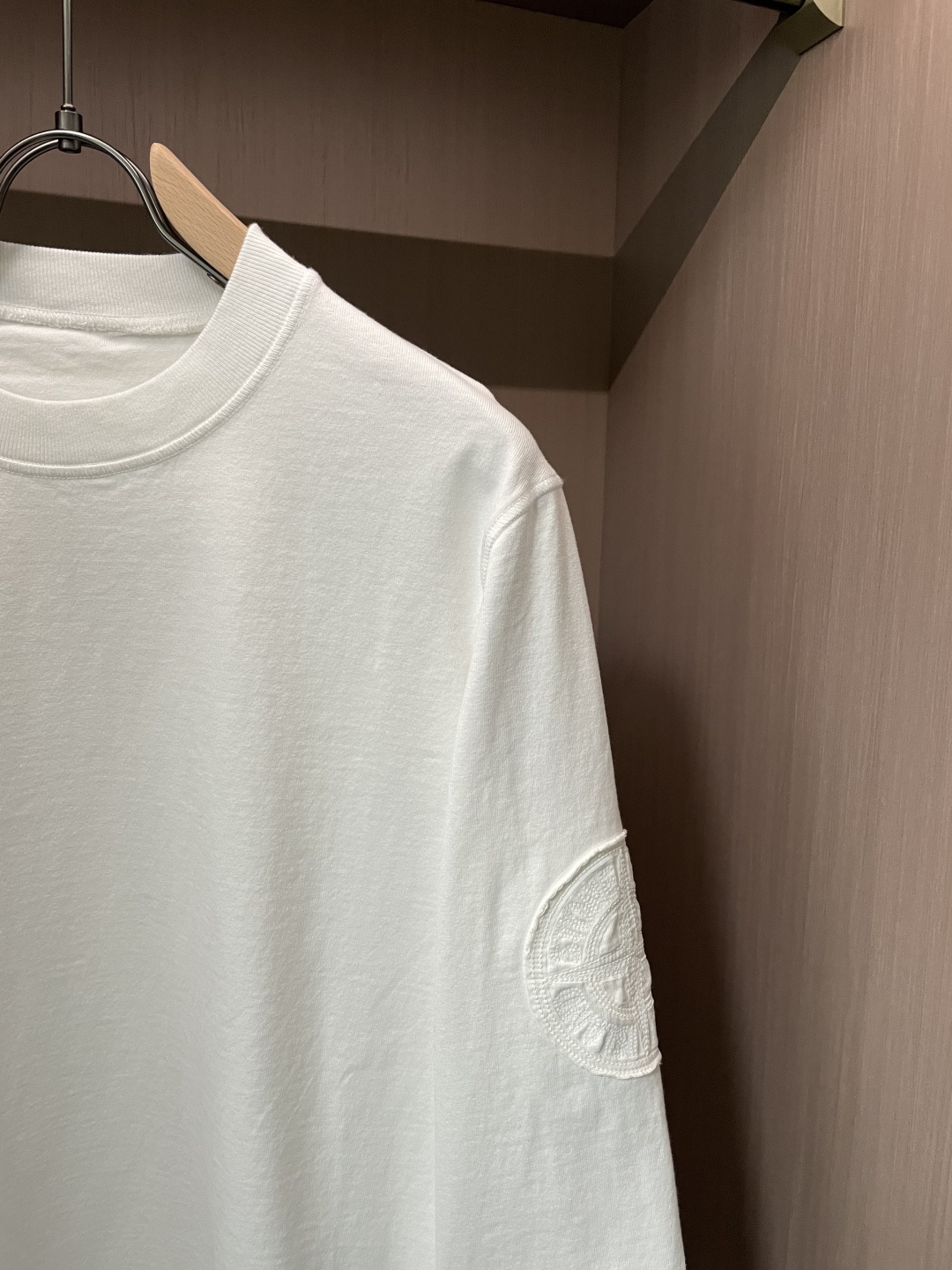 石头岛 /2025秋冬新品 定制顶级卫衣棉，面料特别有质感，冬季必备单品，保暖性好。男女通穿，细节到位，