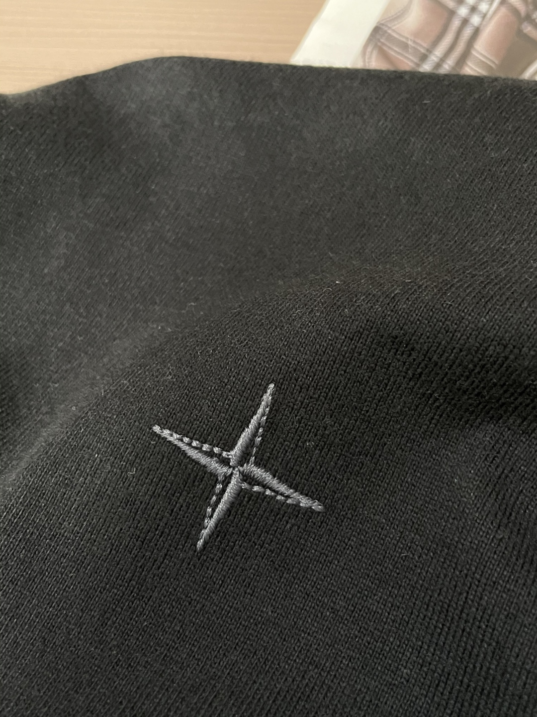 石头岛 /2025秋冬新品 定制顶级卫衣棉，面料特别有质感，冬季必备单品，保暖性好。男女通穿，细节到位，