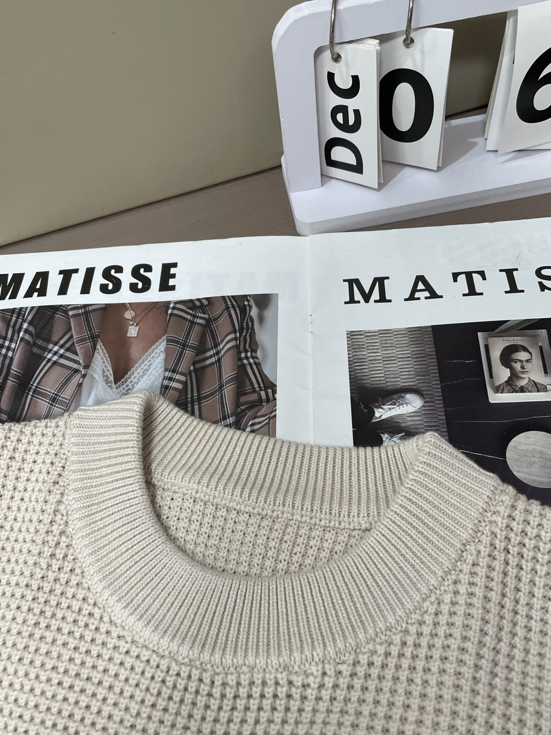 石头岛 /2025秋冬新品 毛衣冬季必备单品，保暖性好。男女通穿，细节到位，版型超赞，上身效果非常好！百