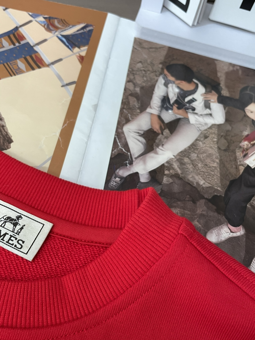 爱🐎仕/2025秋冬新品 定制顶级卫衣棉，面料特别有质感，冬季必备单品，保暖性好。男女通穿，细节到位，版