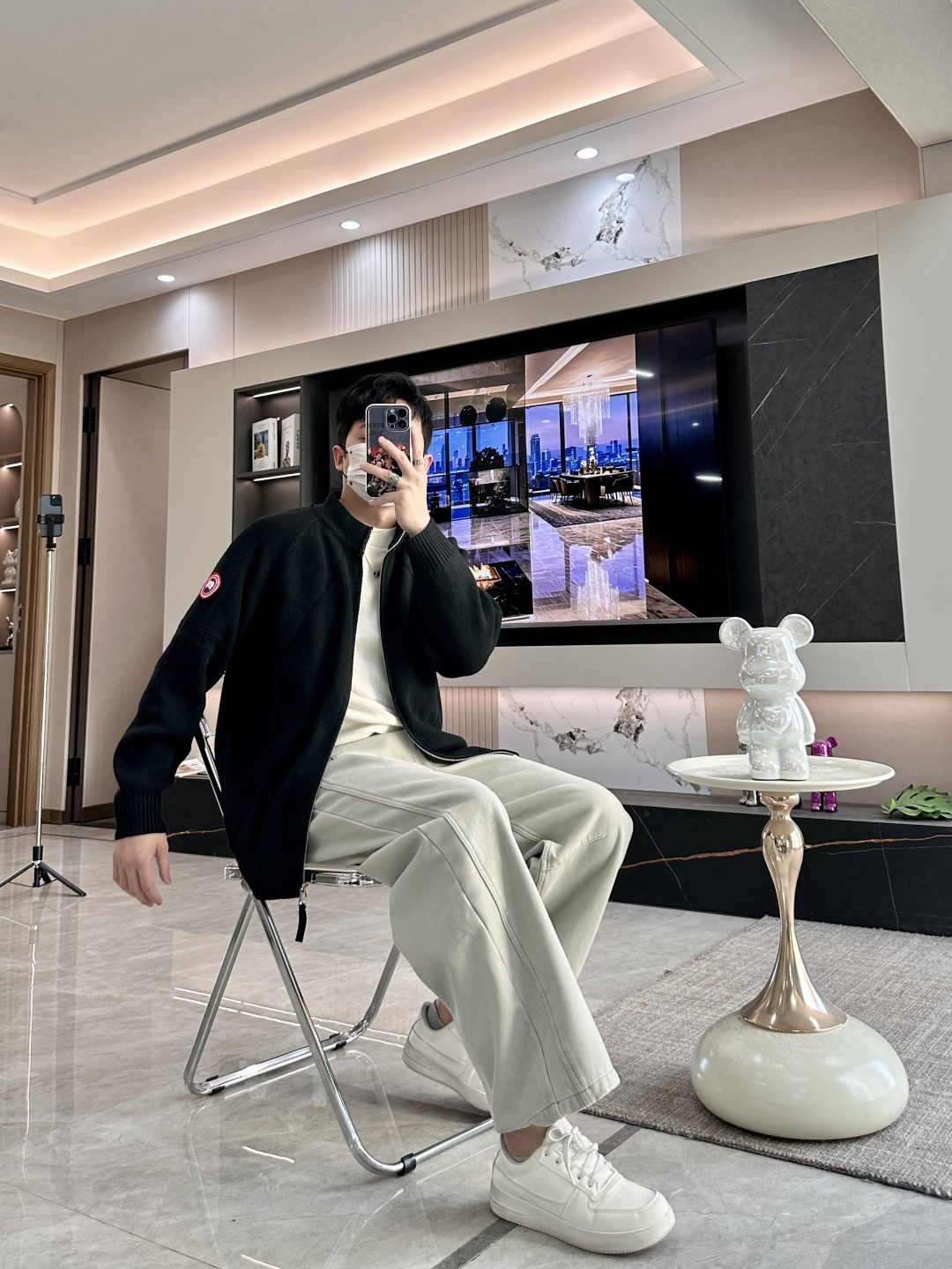 加拿大🇨🇦鹅 新款开衫针织毛衣！经典永不过时！外观简洁干净，秋日可以单穿，深冬最为内搭！定制进口高支数羊