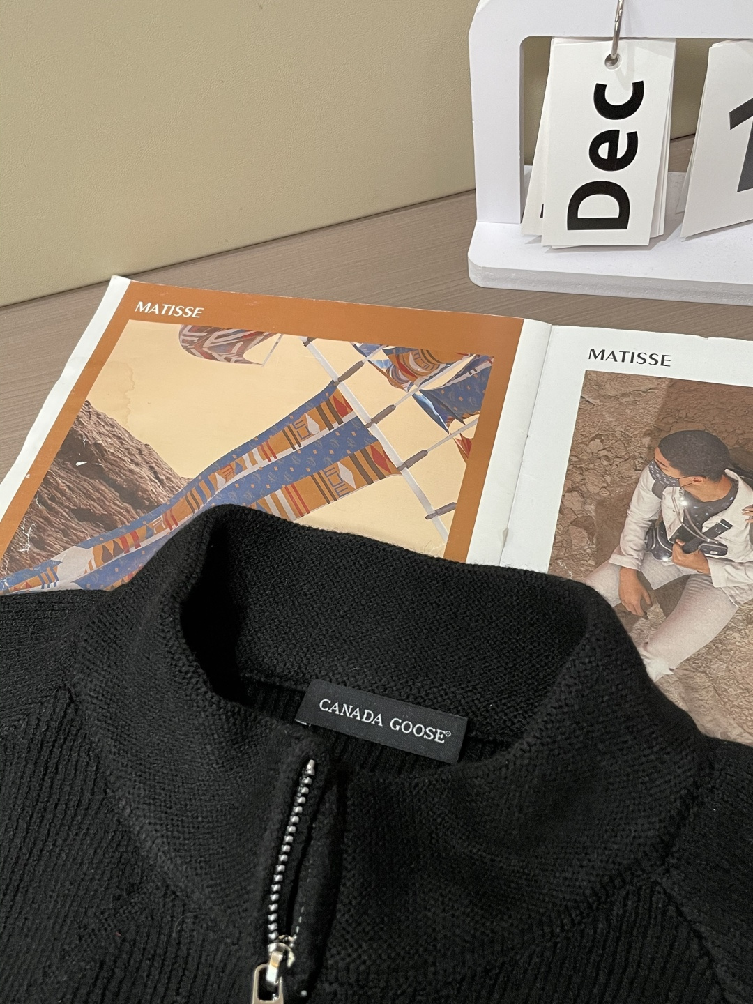 加拿大🇨🇦鹅 新款开衫针织毛衣！经典永不过时！外观简洁干净，秋日可以单穿，深冬最为内搭！定制进口高支数羊