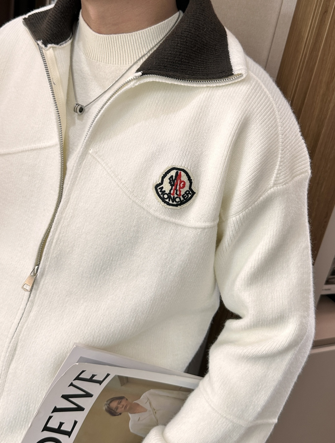 蒙口 新款开衫针织毛衣！经典永不过时！外观简洁干净，秋日可以单穿，深冬最为内搭！定制进口高支数羊毛混纺面