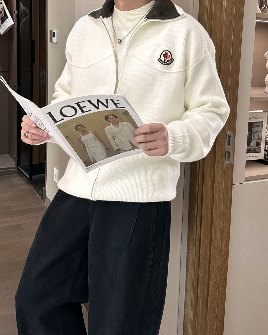 蒙口 新款开衫针织毛衣！经典永不过时！外观简洁干净，秋日可以单穿，深冬最为内搭！定制进口高支数羊毛混纺面