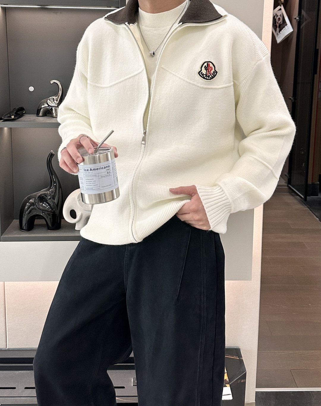 蒙口 新款开衫针织毛衣！经典永不过时！外观简洁干净，秋日可以单穿，深冬最为内搭！定制进口高支数羊毛混纺面