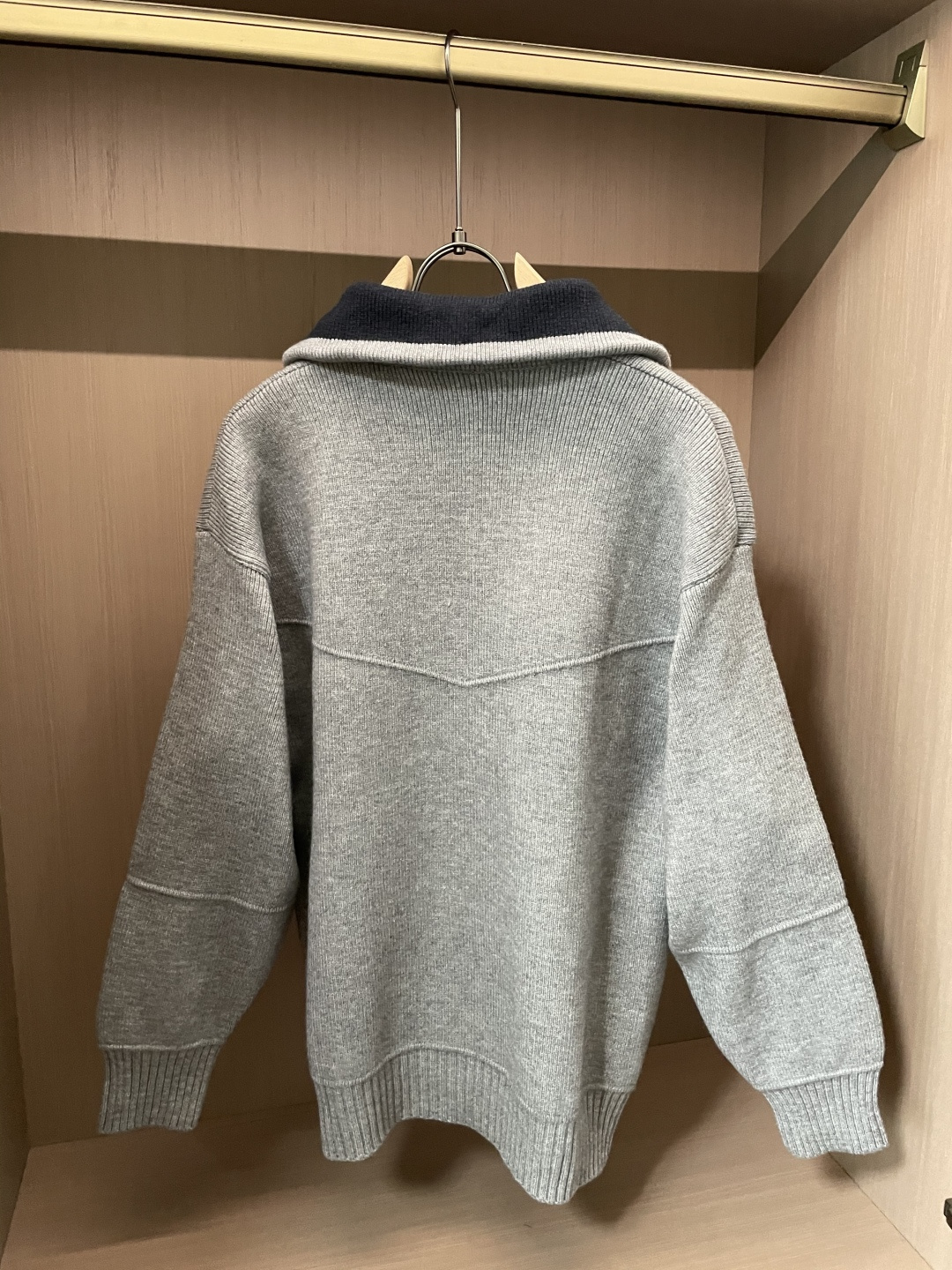 TB 2025秋冬，渠道的精品狠货！！！今年最好看的休闲羊毛衣闭眼入！甄选新西兰进口羊毛混纺面料满足各种