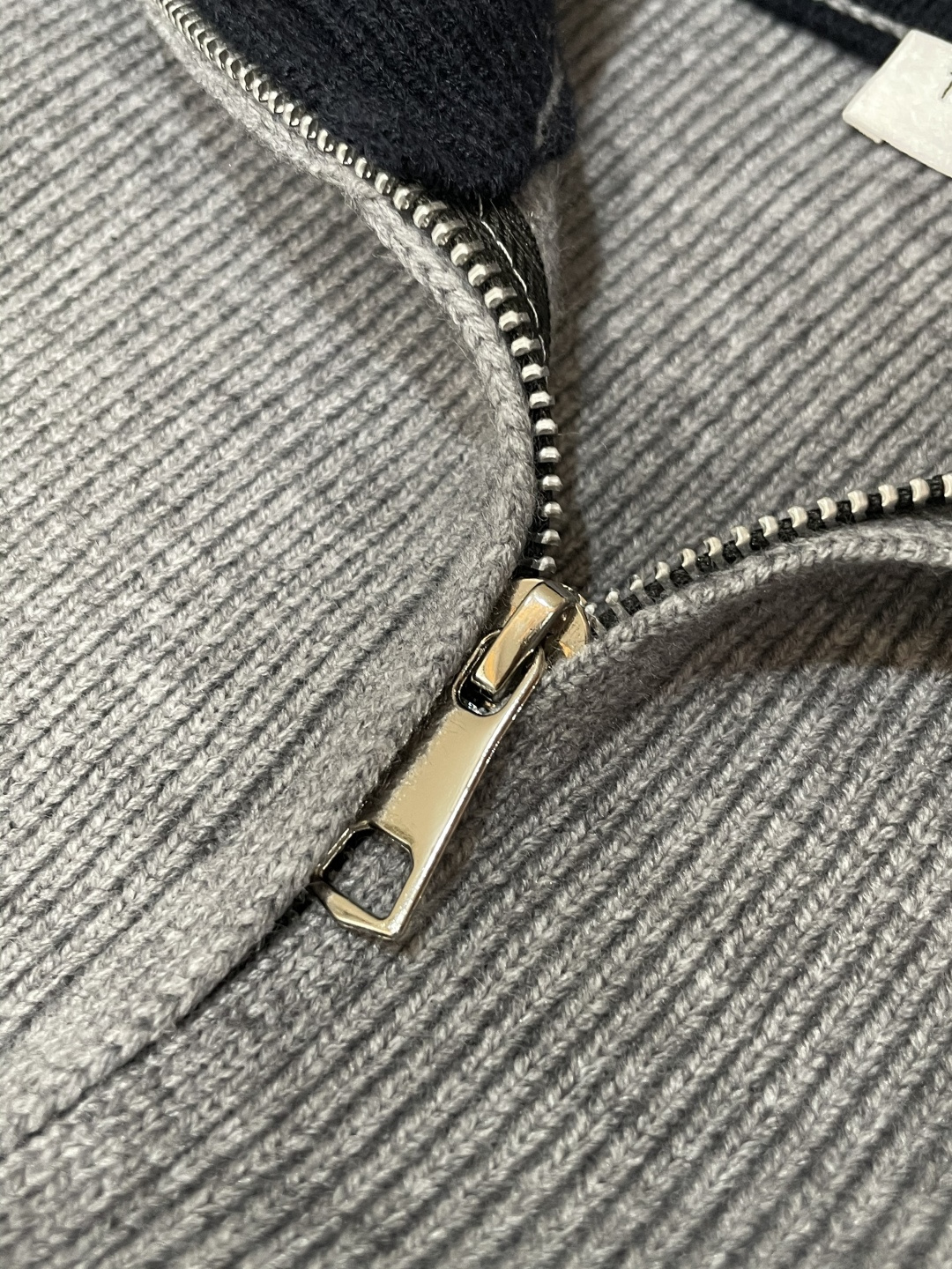 TB 2025秋冬，渠道的精品狠货！！！今年最好看的休闲羊毛衣闭眼入！甄选新西兰进口羊毛混纺面料满足各种