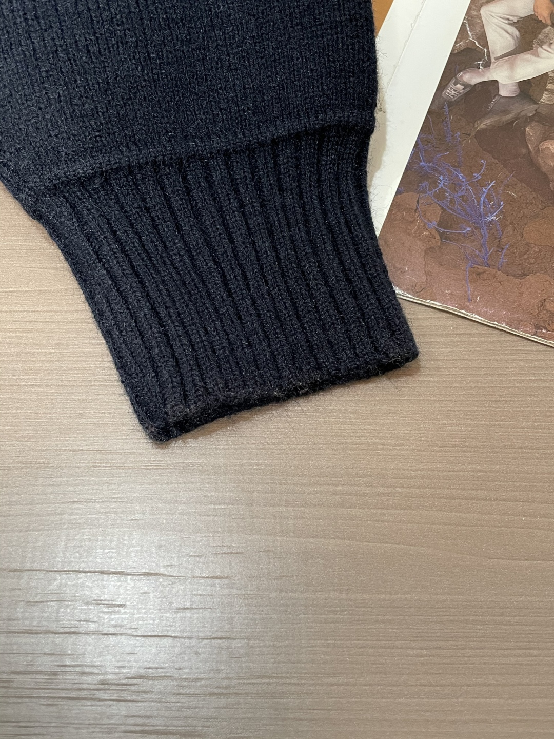 TB 2025秋冬，渠道的精品狠货！！！今年最好看的休闲羊毛衣闭眼入！甄选新西兰进口羊毛混纺面料满足各种