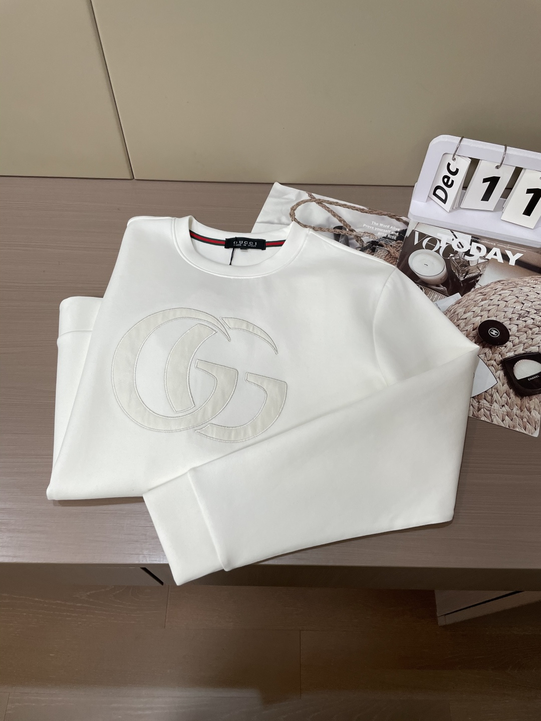 Gucc 圆领套头卫衣；经典套头男女同款，简约大气系列单品，低调奢华大气百搭款！卫衣选用客供100%高克