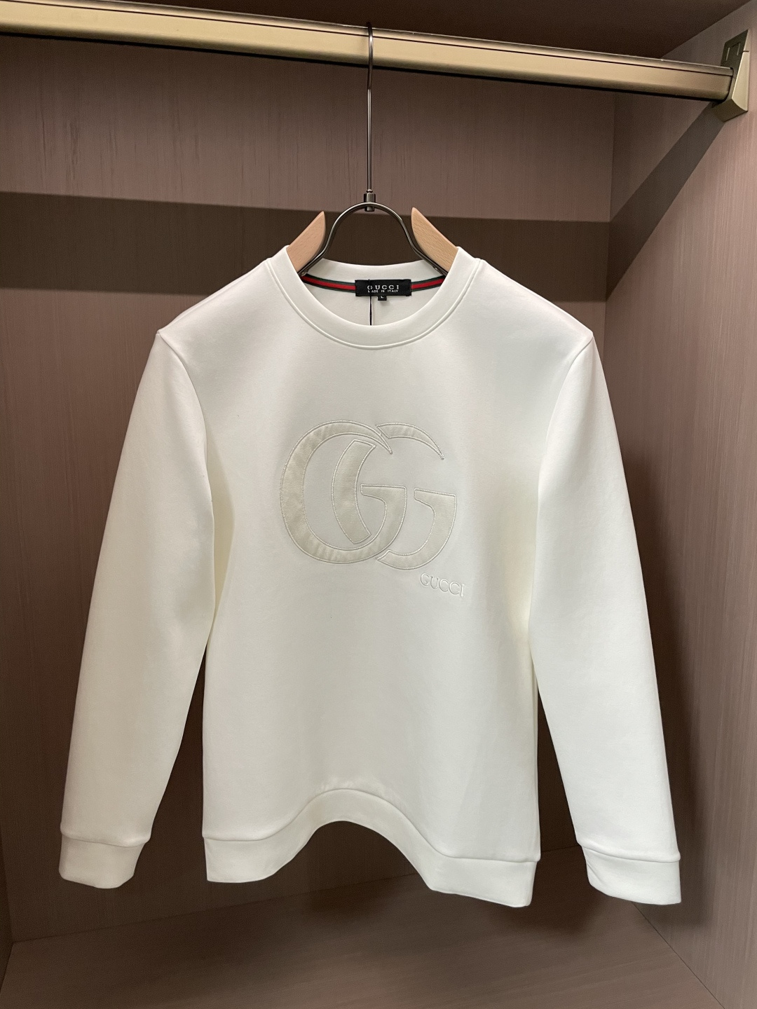 Gucc 圆领套头卫衣；经典套头男女同款，简约大气系列单品，低调奢华大气百搭款！卫衣选用客供100%高克