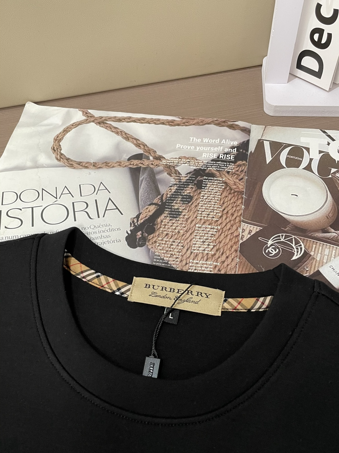 Bur 圆领套头卫衣；经典套头男女同款，简约大气系列单品，低调奢华大气百搭款！卫衣选用客供100%高克重