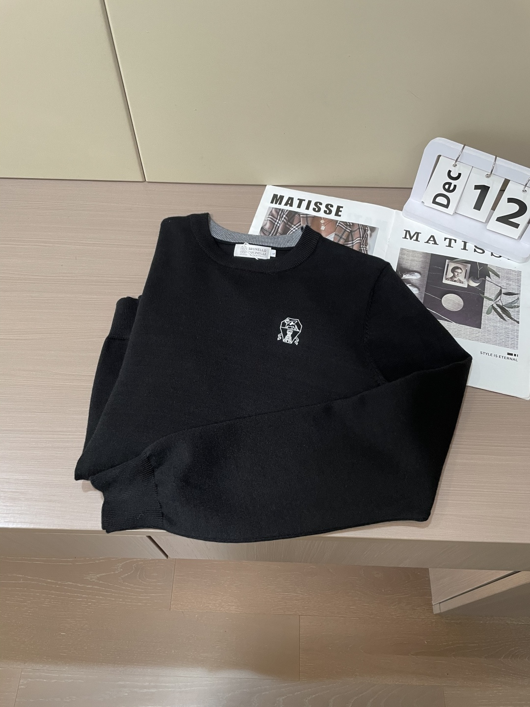 BC 重磅推荐！2025aw秋冬新款 专柜同步 时尚经典针织衫 秋冬必备款 采用针织衫加厚毛衣，精致简洁