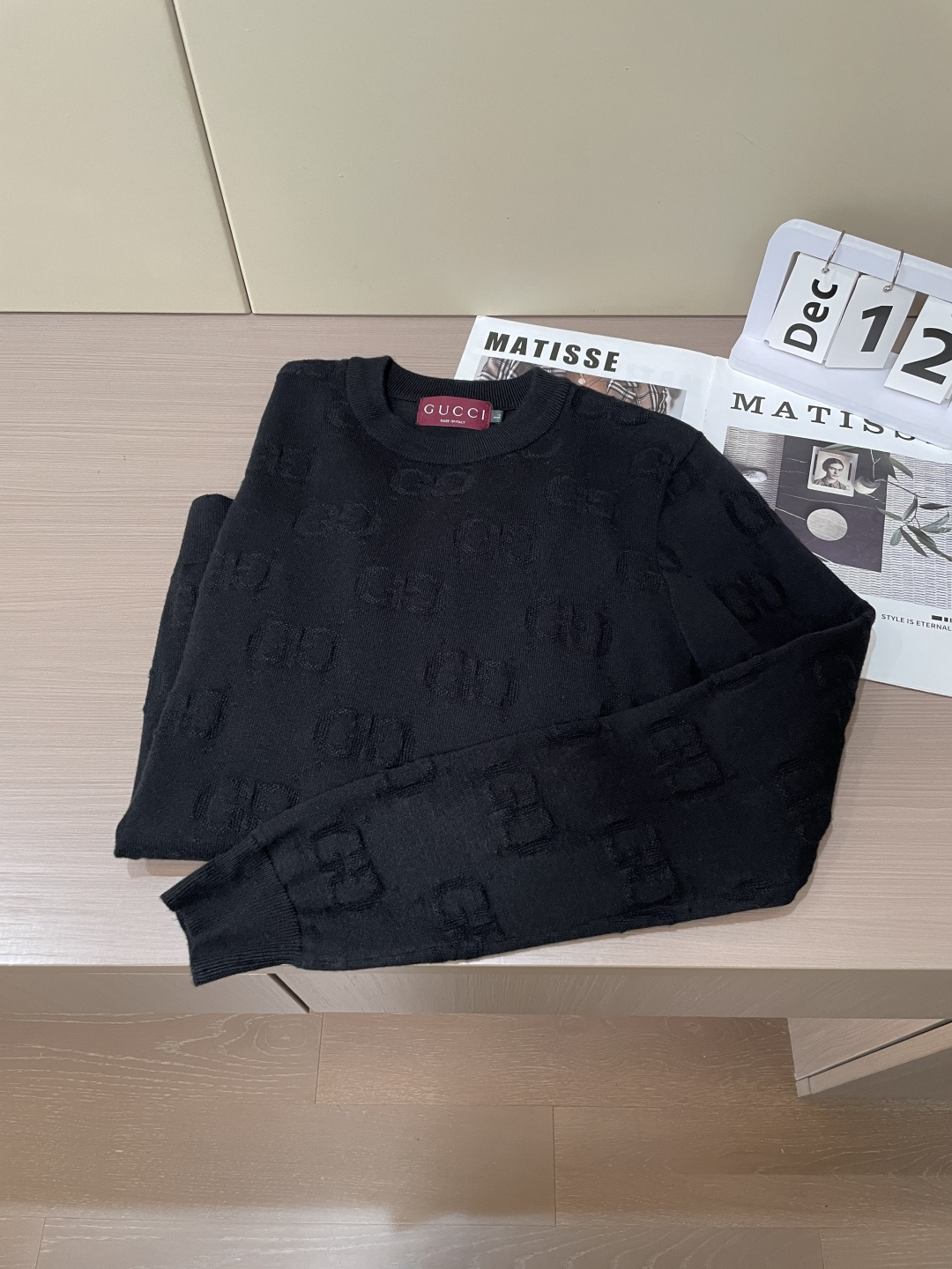 Gucc 重磅推荐！2025aw秋冬新款 专柜同步 时尚经典针织衫 秋冬必备款 采用针织衫加厚毛衣，精致