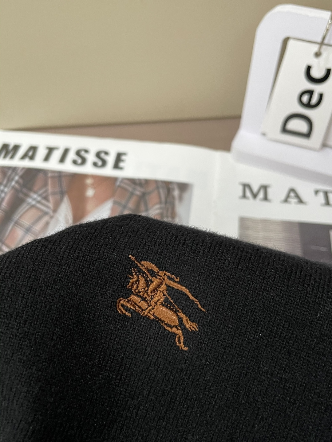 Bur 重磅推荐！2025aw秋冬新款 专柜同步 时尚经典针织衫 秋冬必备款 采用针织衫加厚毛衣，精致简