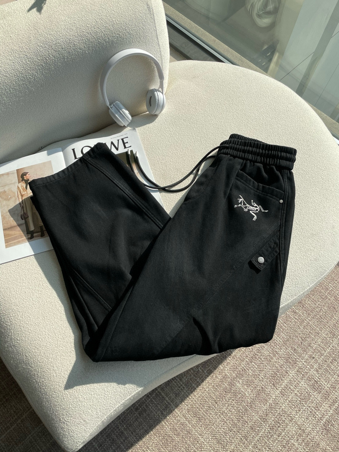 始祖鸟 2025秋冬最新系列男士加厚休闲裤！内里加绒，非常保暖，北方的宝子们赶紧备上！采用客供弹力柔棉材