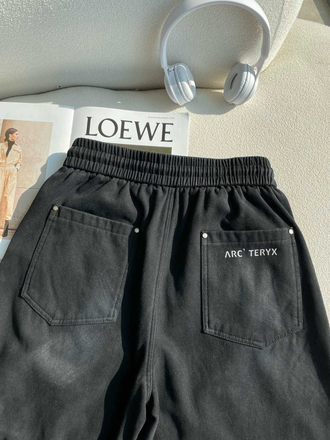 始祖鸟 2025秋冬最新系列男士加厚休闲裤！内里加绒，非常保暖，北方的宝子们赶紧备上！采用客供弹力柔棉材