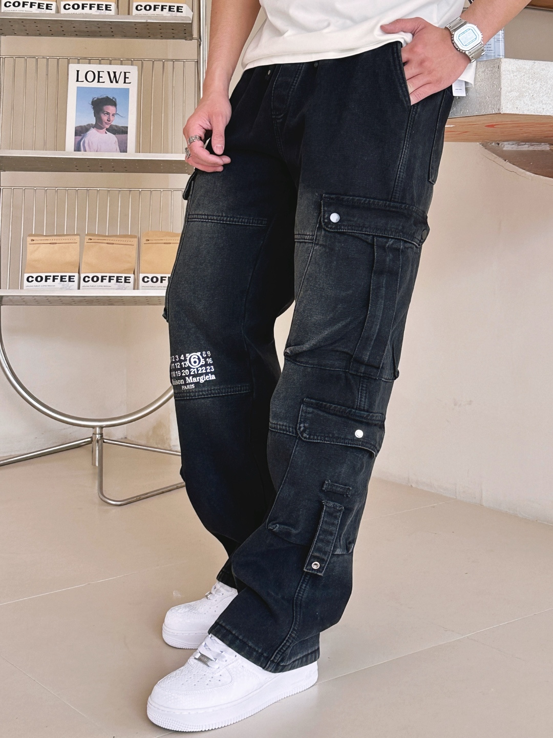 马吉拉 秋冬最新休闲工装牛仔裤 加厚款！潮人必备 非常个性！内里加绒，非常保暖！舒适度极高。腰部订制松紧