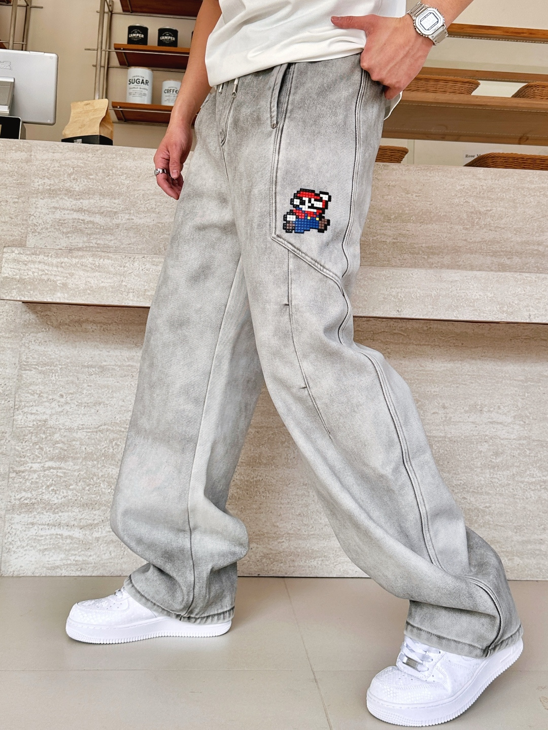 Lv 2025秋冬最新系列男士加厚休闲裤！内里加绒，非常保暖，北方的宝子们赶紧备上！采用客供弹力柔棉材质