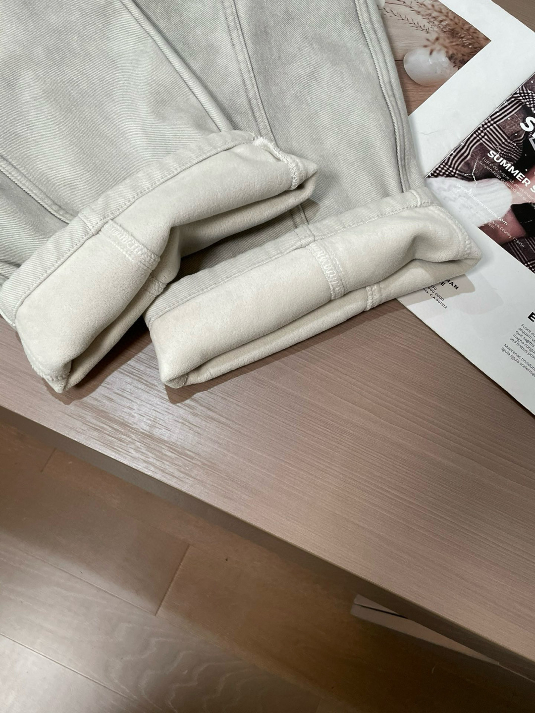 始祖鸟 2025秋冬最新系列男士加厚休闲裤！内里加绒，非常保暖，北方的宝子们赶紧备上！采用客供弹力柔棉材