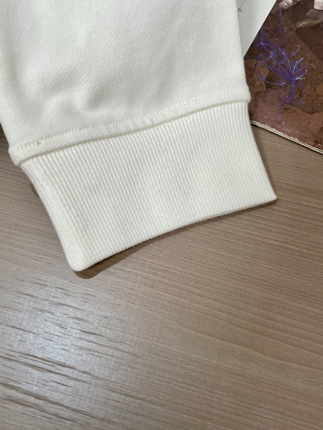 爱🐎仕/2025秋冬新品 定制顶级卫衣棉，面料特别有质感，冬季必备单品，保暖性好。男女通穿，细节到位，版