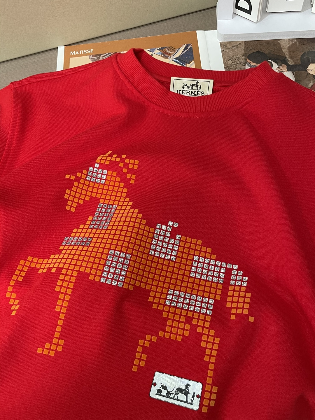 爱🐎仕/2025秋冬新品 定制顶级卫衣棉，面料特别有质感，冬季必备单品，保暖性好。男女通穿，细节到位，版