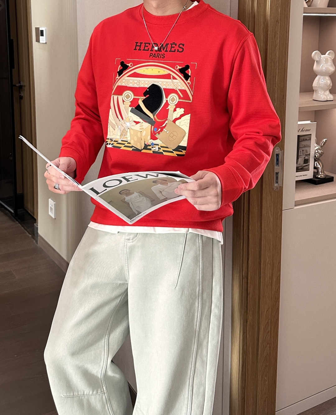 NO:682370,AIS/New Products for Autumn and Winter Customized top-quality sweatshirt cotton, the fabric is particularly textured, a must-have item in winter, and has good warmth retention. It can be worn by men and women, the details are in place, the version is awesome, and the upper body effect is very good!  A versatile item!  Size S-4XL (height 175 150 pounds, wearing XL),,hoodie,sweatshirts,19860909爱仕/秋冬新品 定制顶级卫衣棉,面料特别有质感,冬季必备单品,保暖性好.男女通穿,细节到位,版型超赞,上身效果非常好！百搭单品！尺码S-4XL（身高175 150斤 穿XL),,hoodie,sweatshirts,,Men's clothing