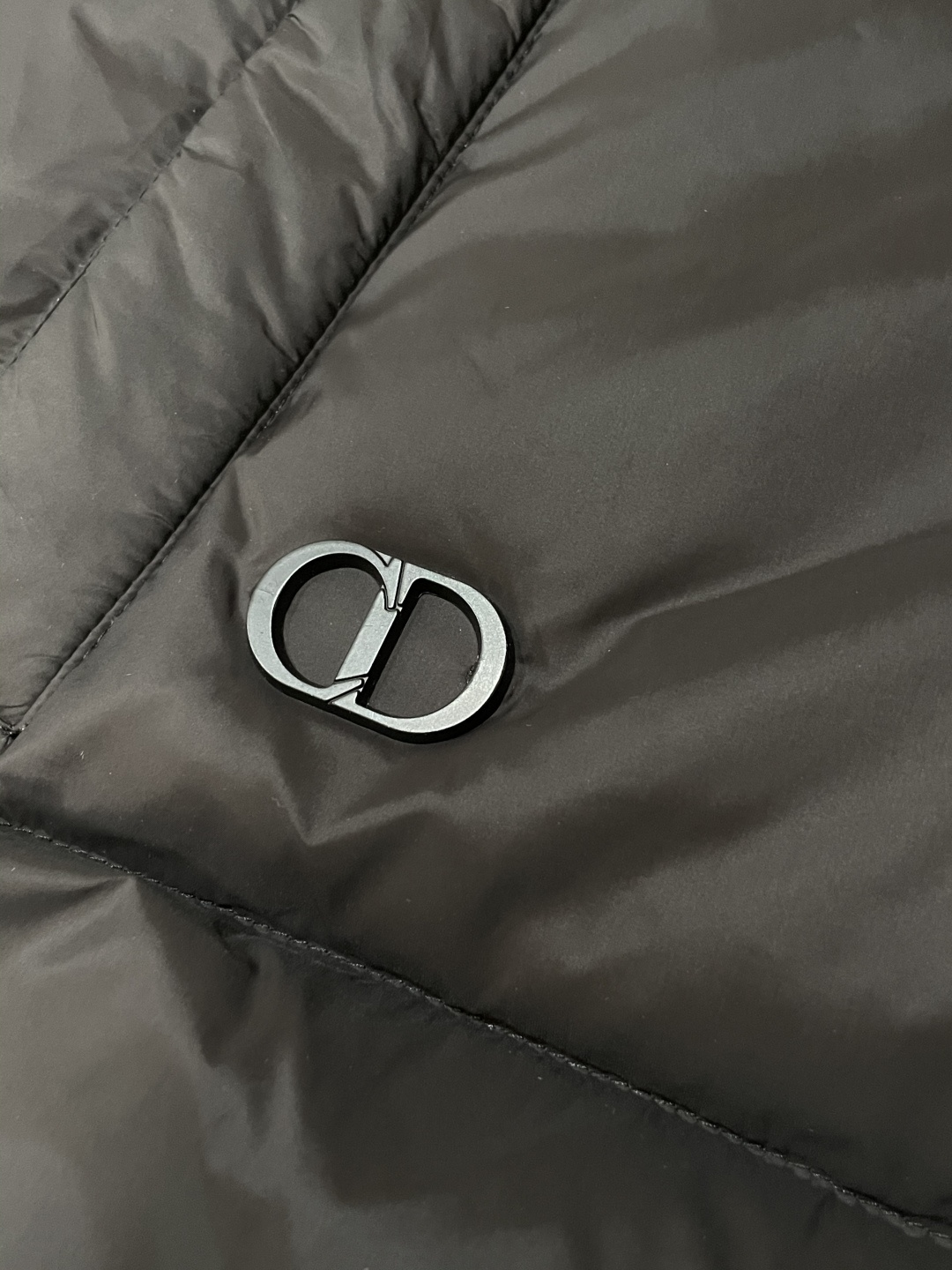 Dior 贸易公司订单！2025ss秋冬新品 官网同步 超有型 简洁舒适的羽绒服定制最高等90白鸭绒防钻