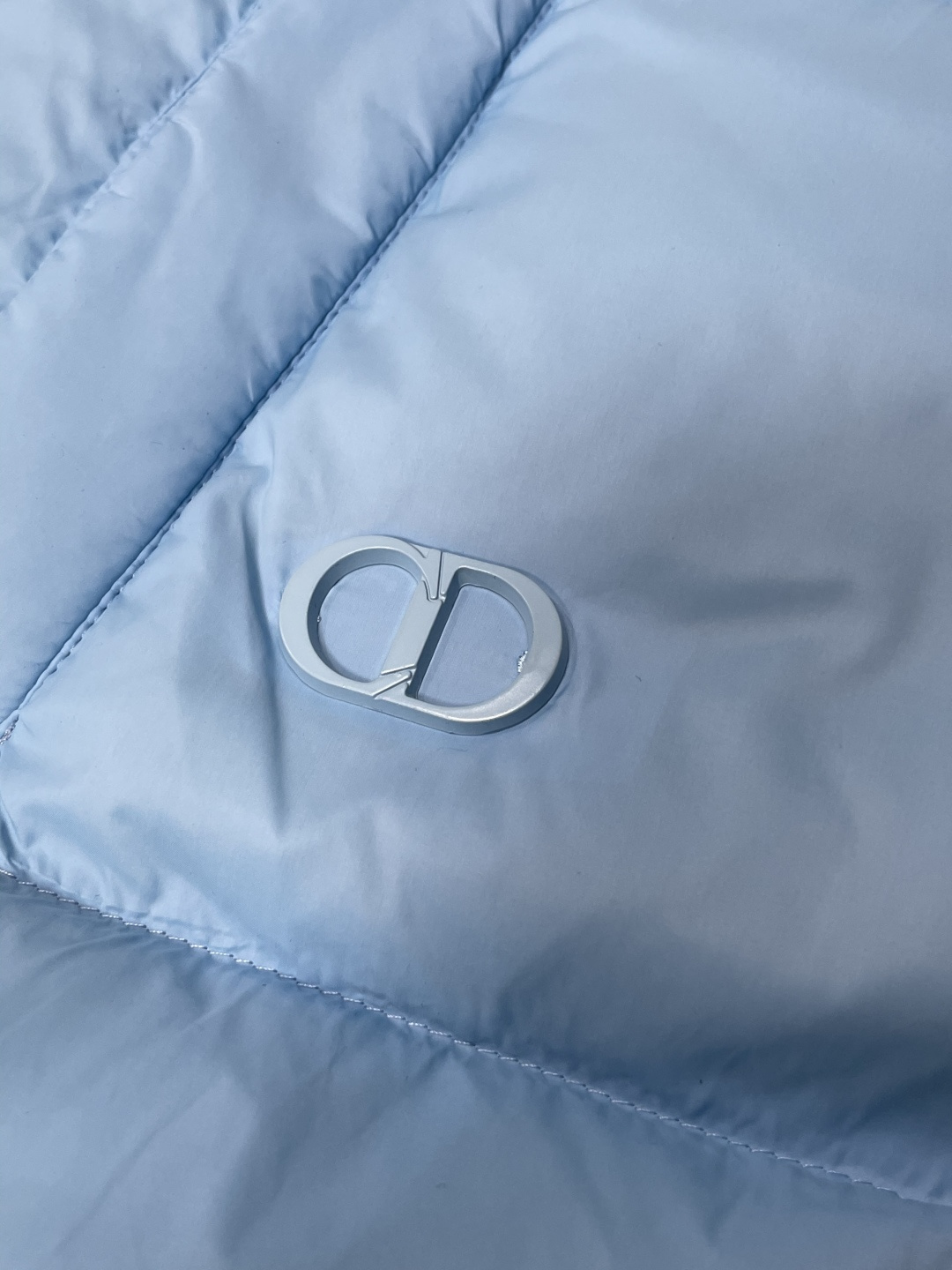 Dior 贸易公司订单！2025ss秋冬新品 官网同步 超有型 简洁舒适的羽绒服定制最高等90白鸭绒防钻