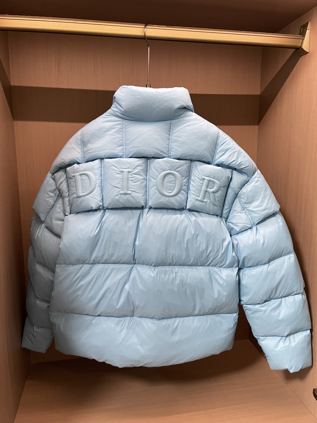 Dior 贸易公司订单！2025ss秋冬新品 官网同步 超有型 简洁舒适的羽绒服定制最高等90白鸭绒防钻