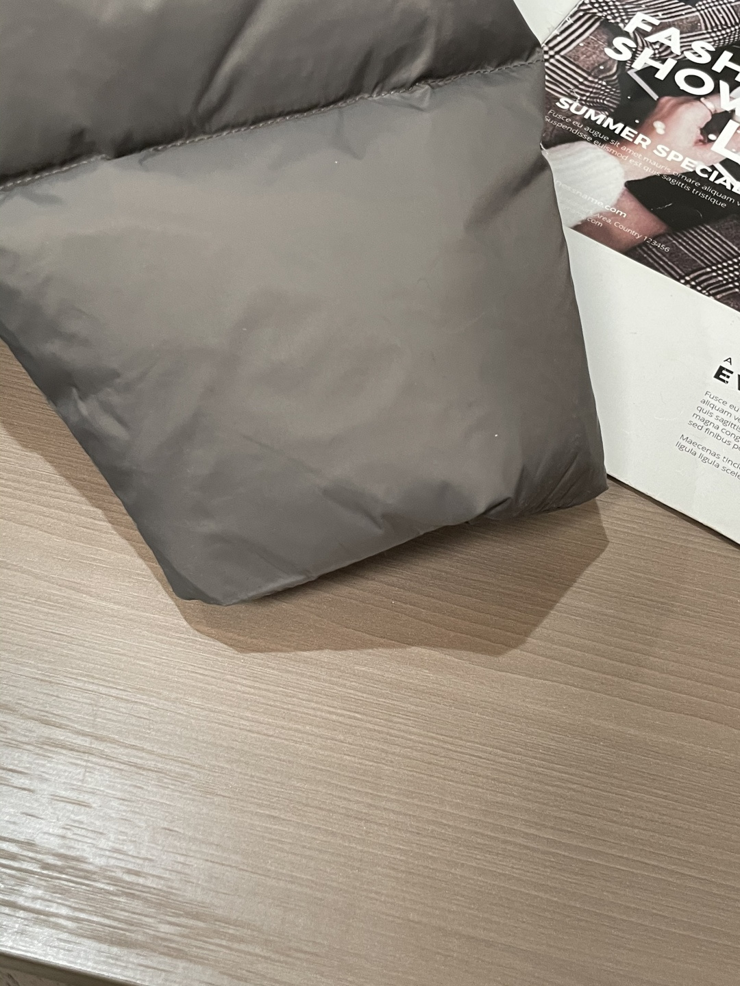 Dior 贸易公司订单！2025ss秋冬新品 官网同步 超有型 简洁舒适的羽绒服定制最高等90白鸭绒防钻