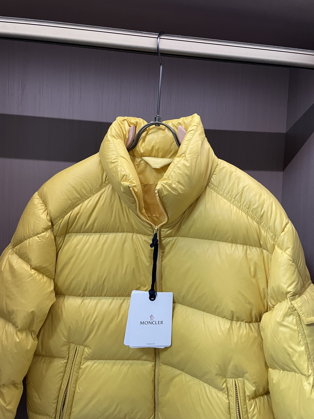 蒙口 贸易公司订单！2025ss秋冬新品 官网同步 超有型 简洁舒适的羽绒服定制最高等90白鸭绒防钻绒面