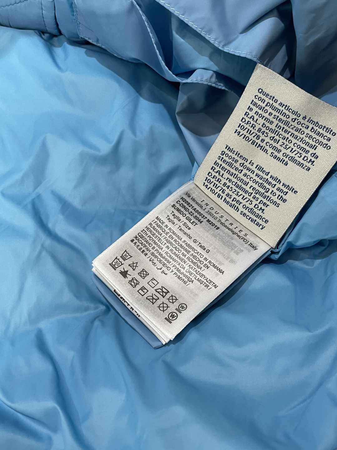 蒙口 (女款）贸易公司订单！2025ss秋冬新品 官网同步 超有型 简洁舒适的羽绒服定制最高等90白鸭绒