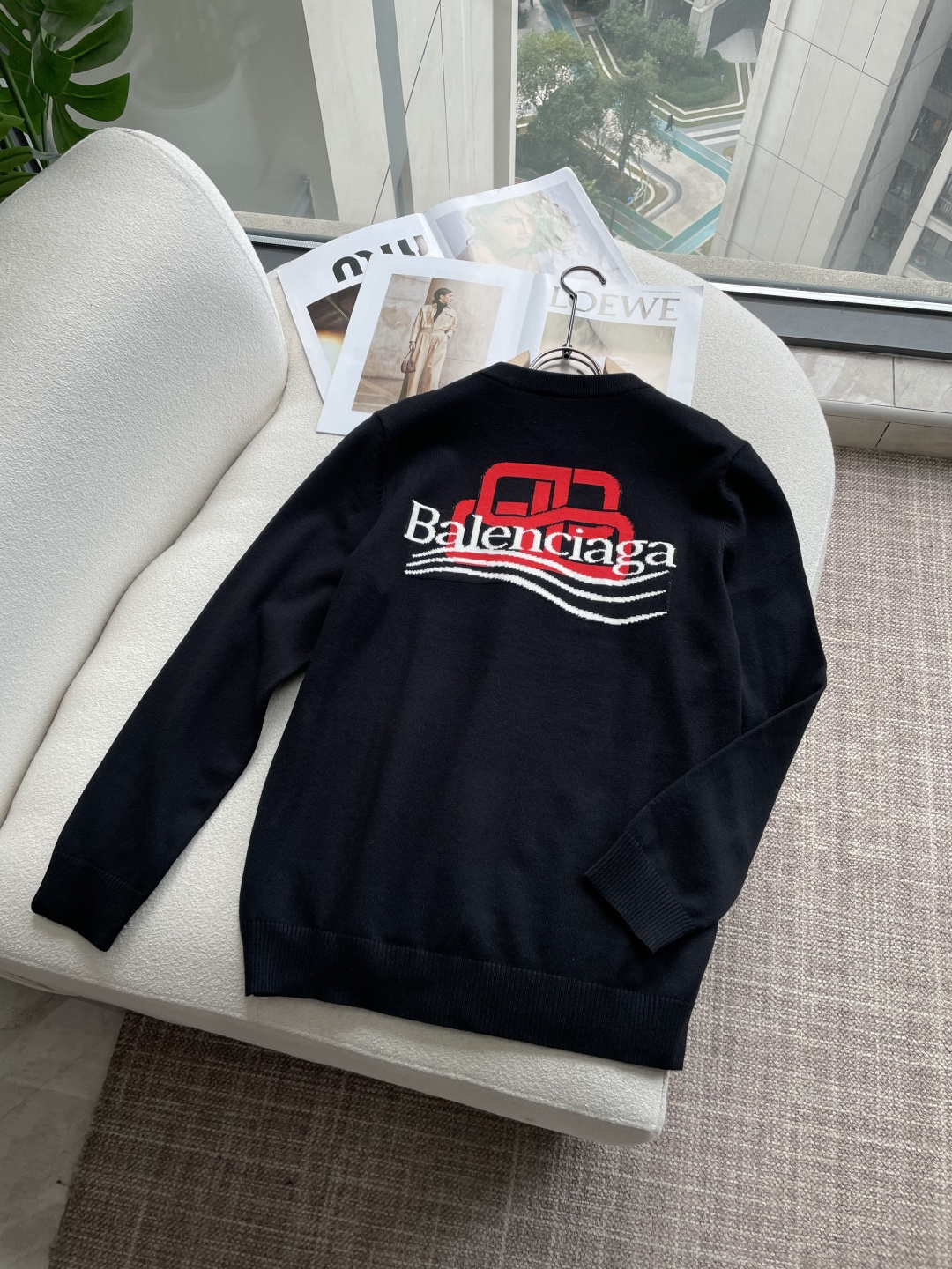 巴黎世家 重磅推荐！2025aw秋冬新款 专柜同步 时尚经典基础款针织衫 秋冬必备款 采用针织衫加厚毛衣