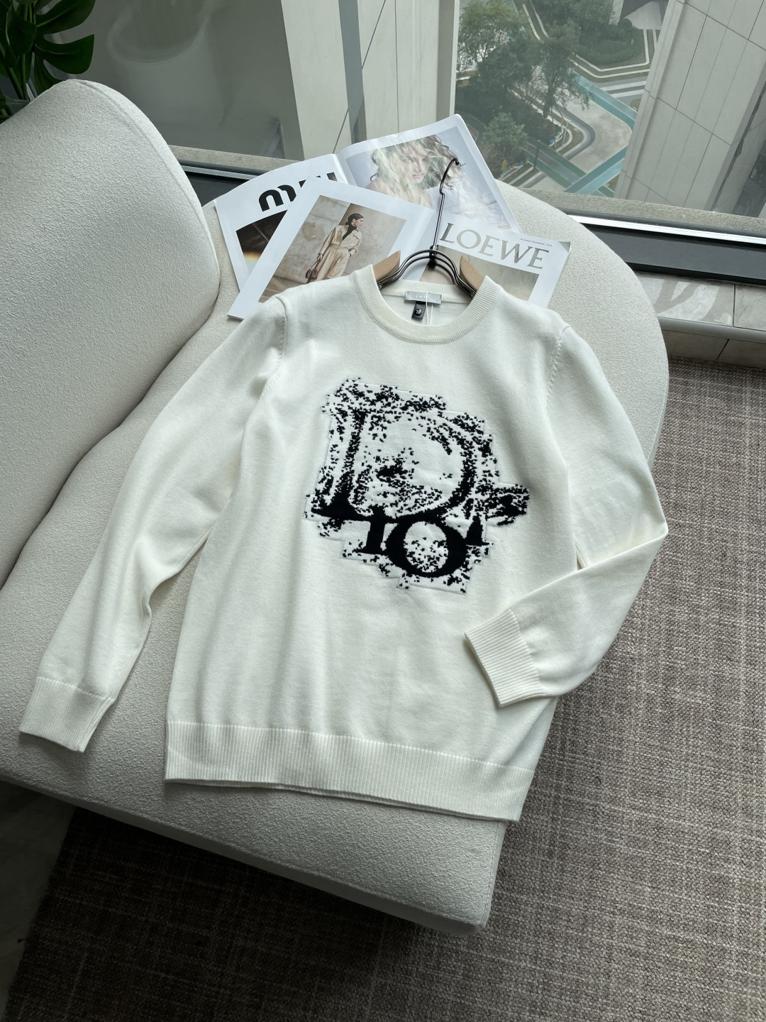 DIOR 重磅推荐！2025aw秋冬新款 专柜同步 时尚经典基础款针织衫 秋冬必备款 采用针织衫加厚毛衣