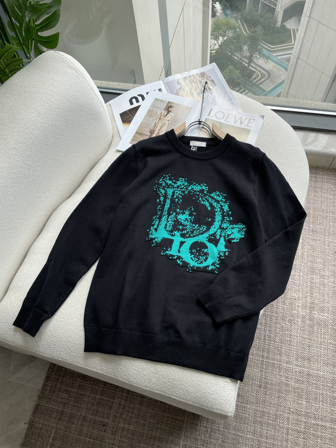 DIOR 重磅推荐！2025aw秋冬新款 专柜同步 时尚经典基础款针织衫 秋冬必备款 采用针织衫加厚毛衣